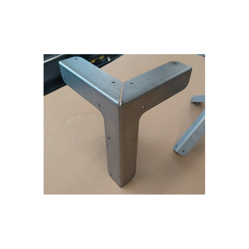 Corner brace brackets