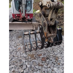 Riddle Bucket To Fit Takeuchi